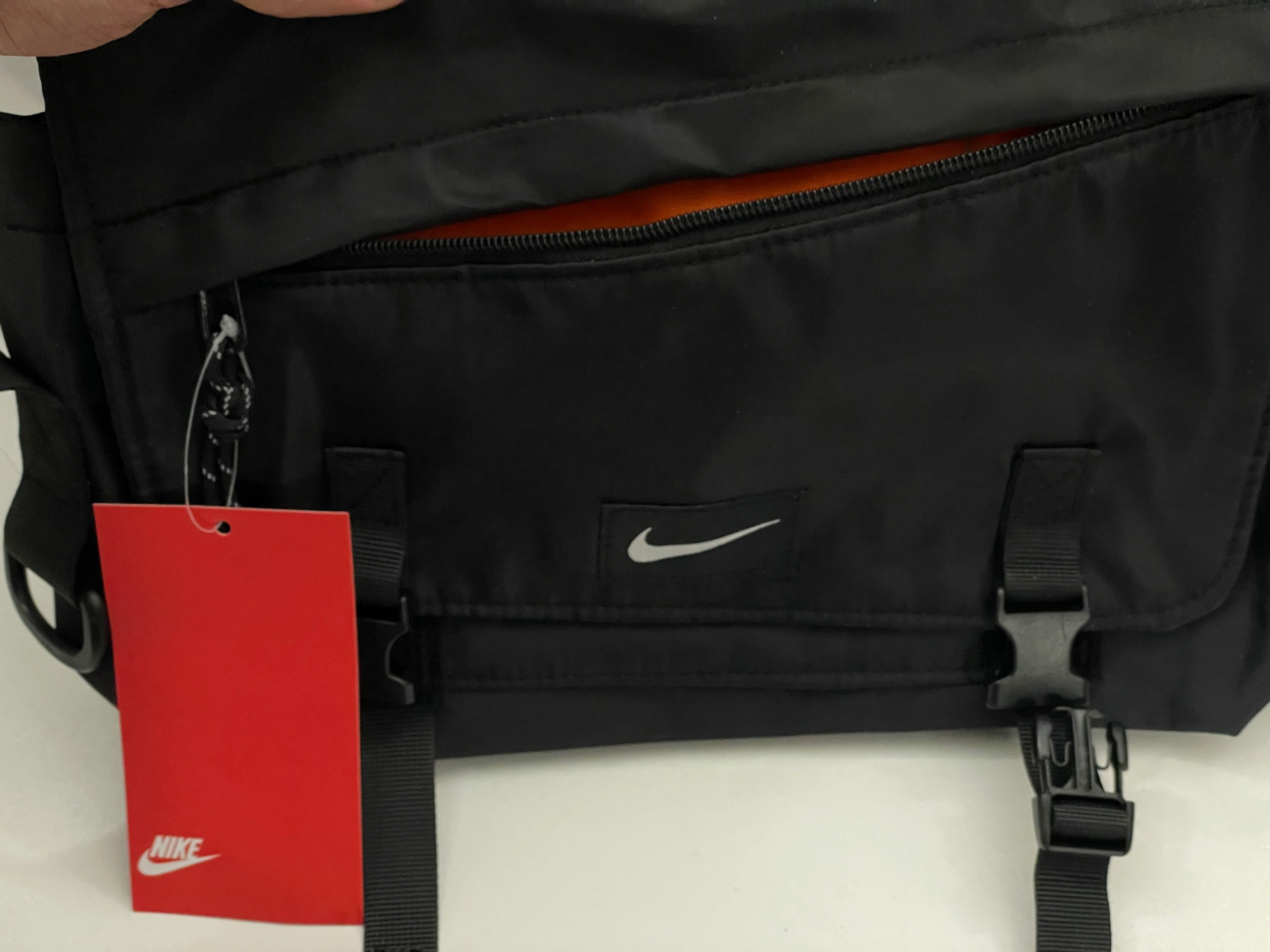 Nike чанта (малка)