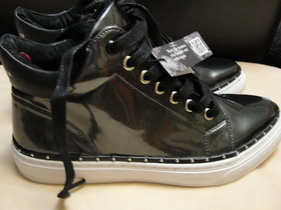 Супер промо- боти SIXTYSEVEN