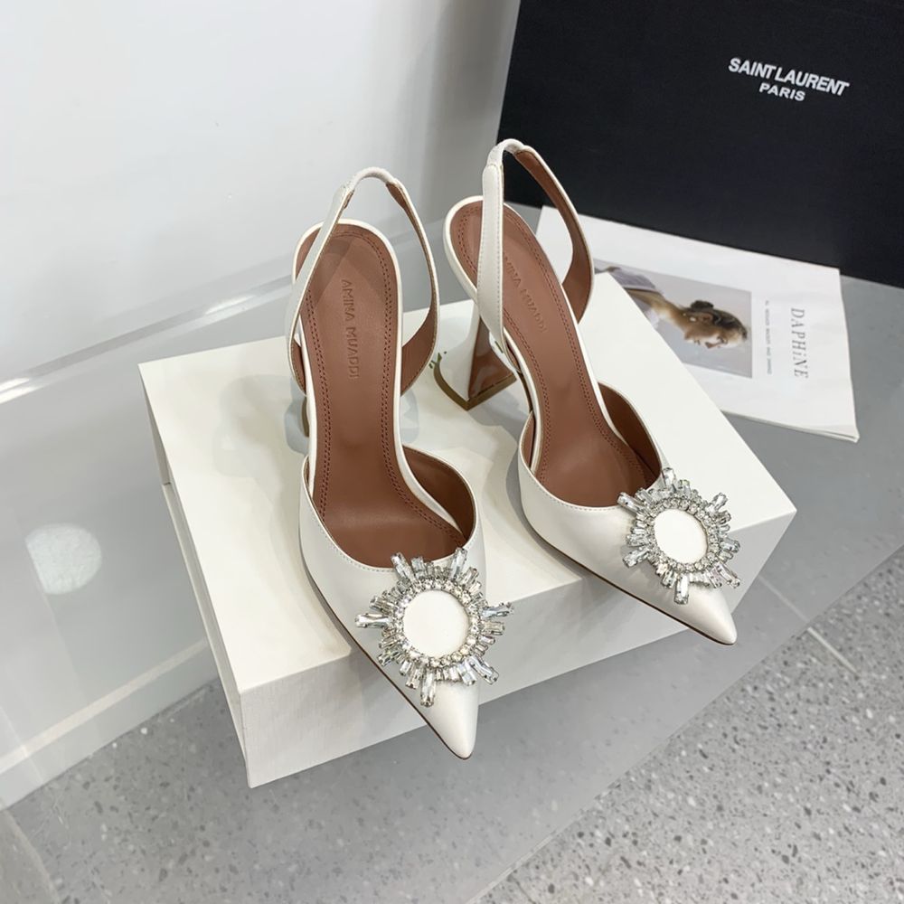 Pantofi Amina Muaddi
