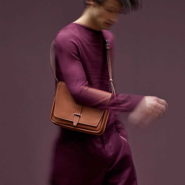 Мъжка Чанта    H