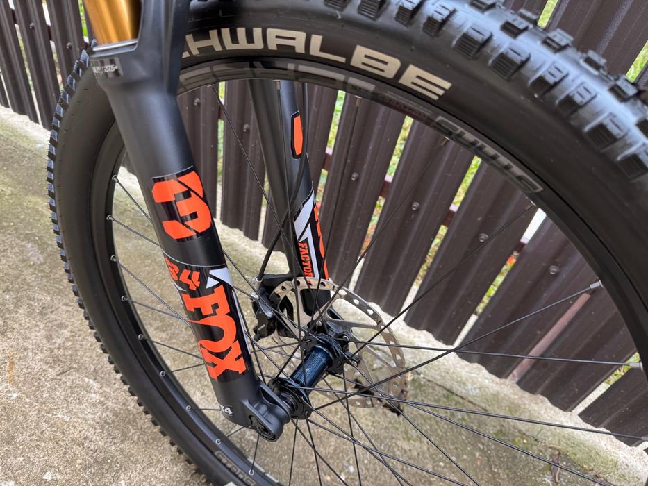 Bicicleta Full Suspensie Canyon Neuron CF 29 carbon Kashima Sram X0