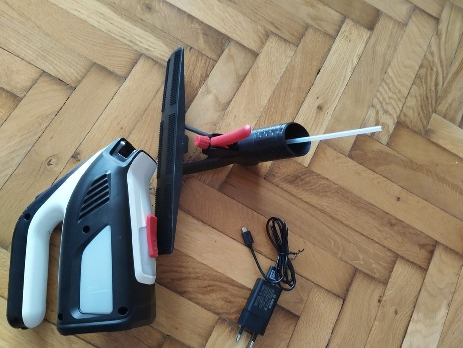 De vânzare accesorii Bosch glassvac accesorii și încărcător este defec