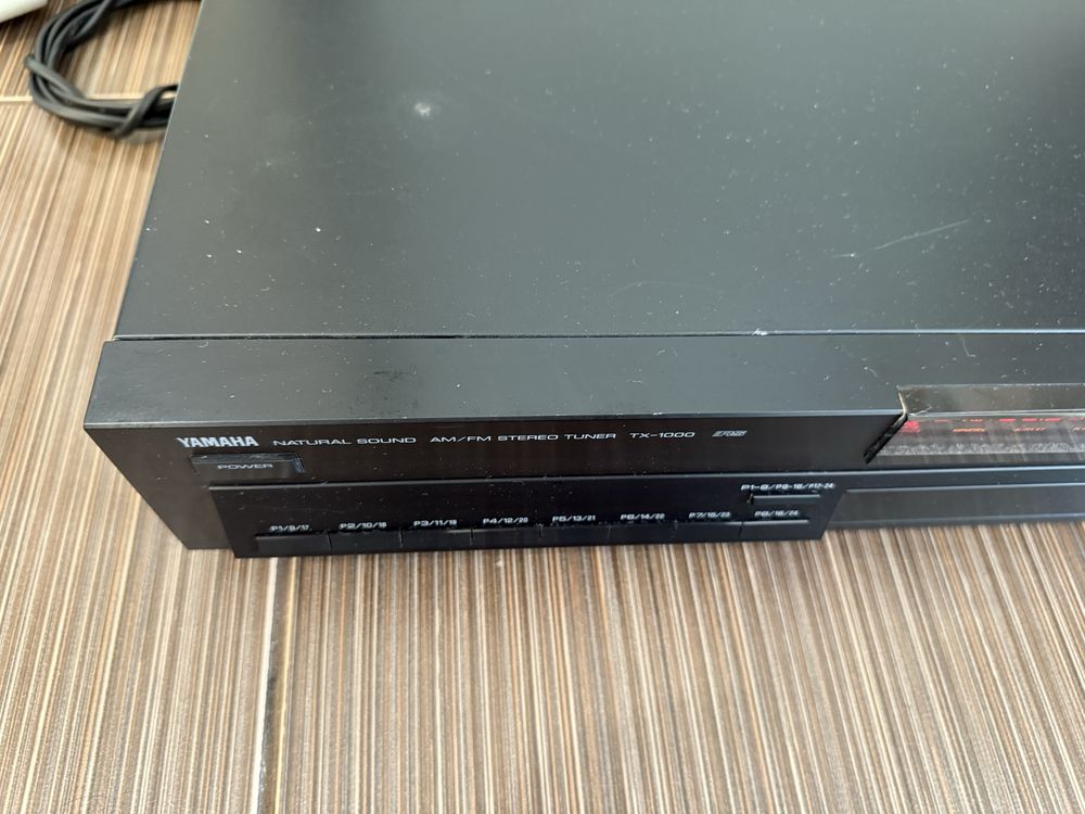 Yamaha TX-1000 Тунер