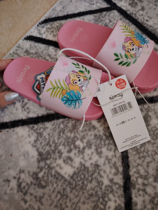 Обувчици различни размери