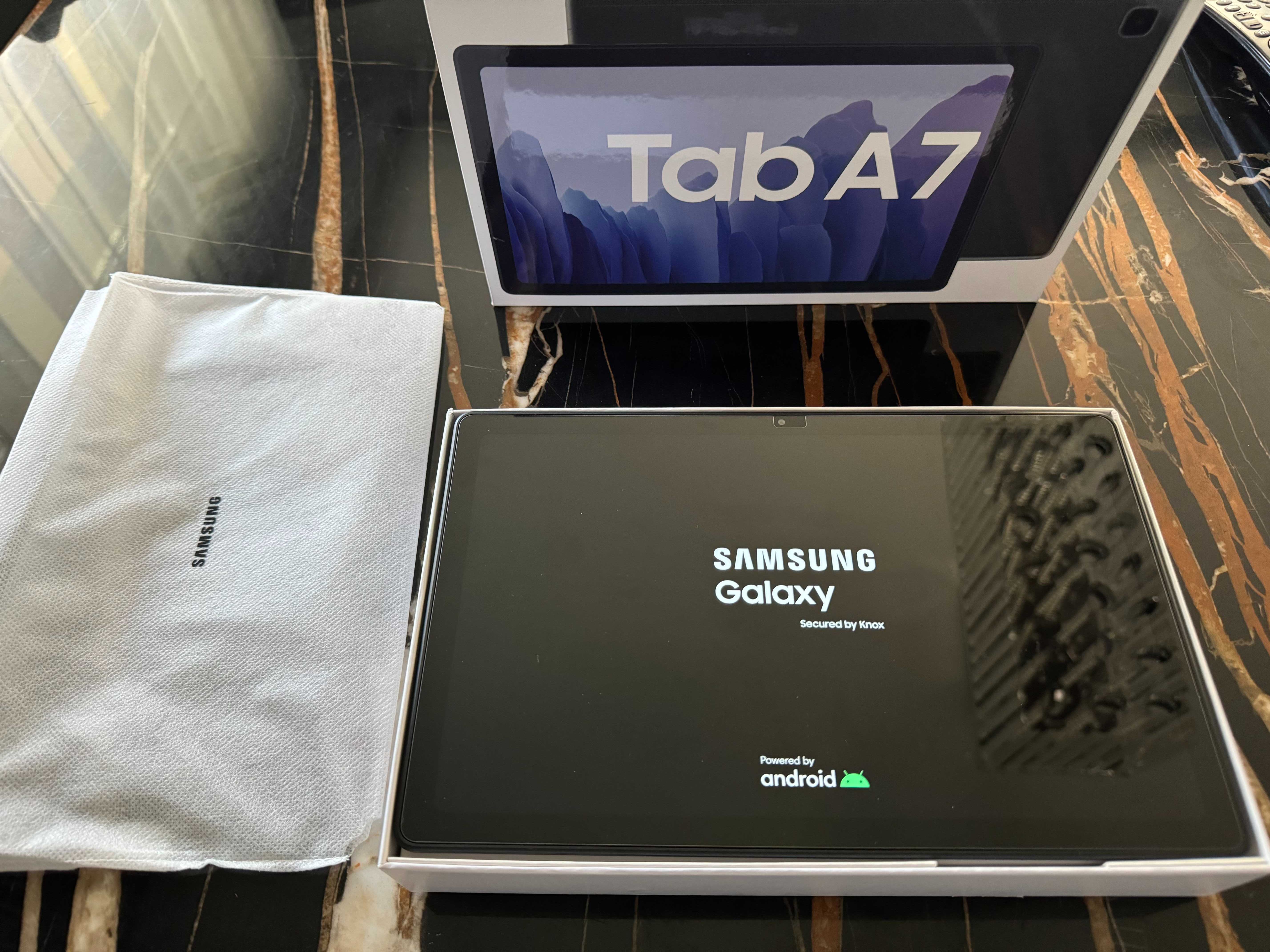 Таблет Samsung Galaxy Tab A7 Octa-Core  10.4" 3GB RAM 32GB  Wi-Fi