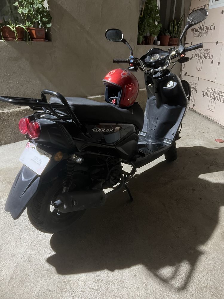Moped Sonlink Bumer