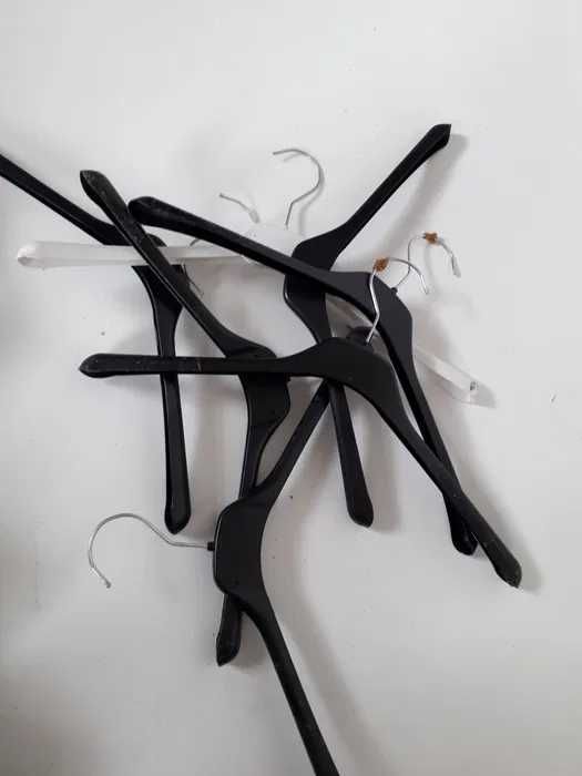 Set 100 umerase la DOAR 49,9 lei!