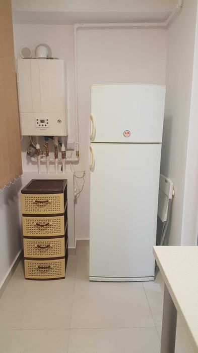 Proprietar Inchiriez Garsoniera Militari Residence