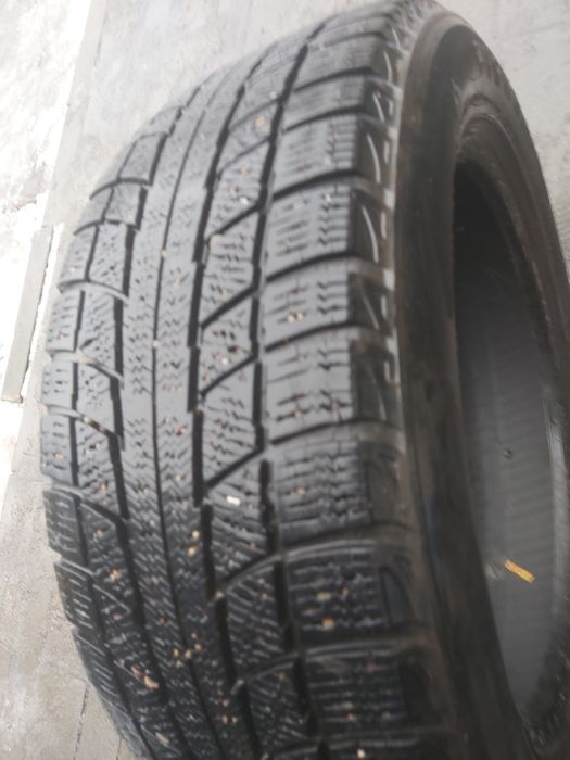 Резина зимняяя липучка 225/55/17