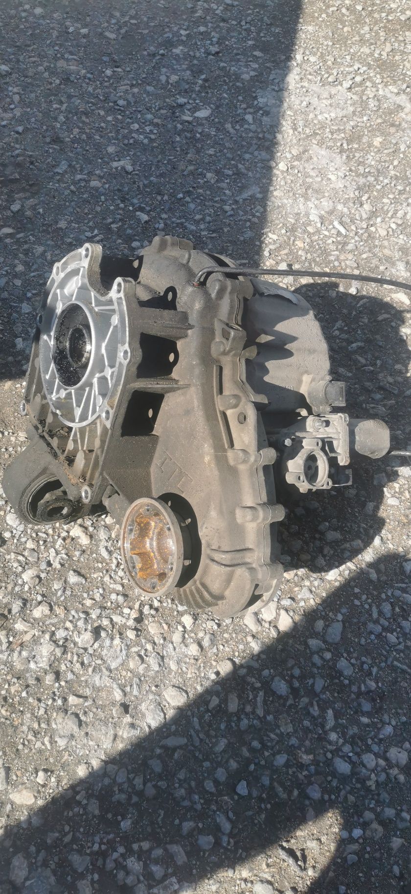 Раздатка за range rover 2.7tdv6 190k