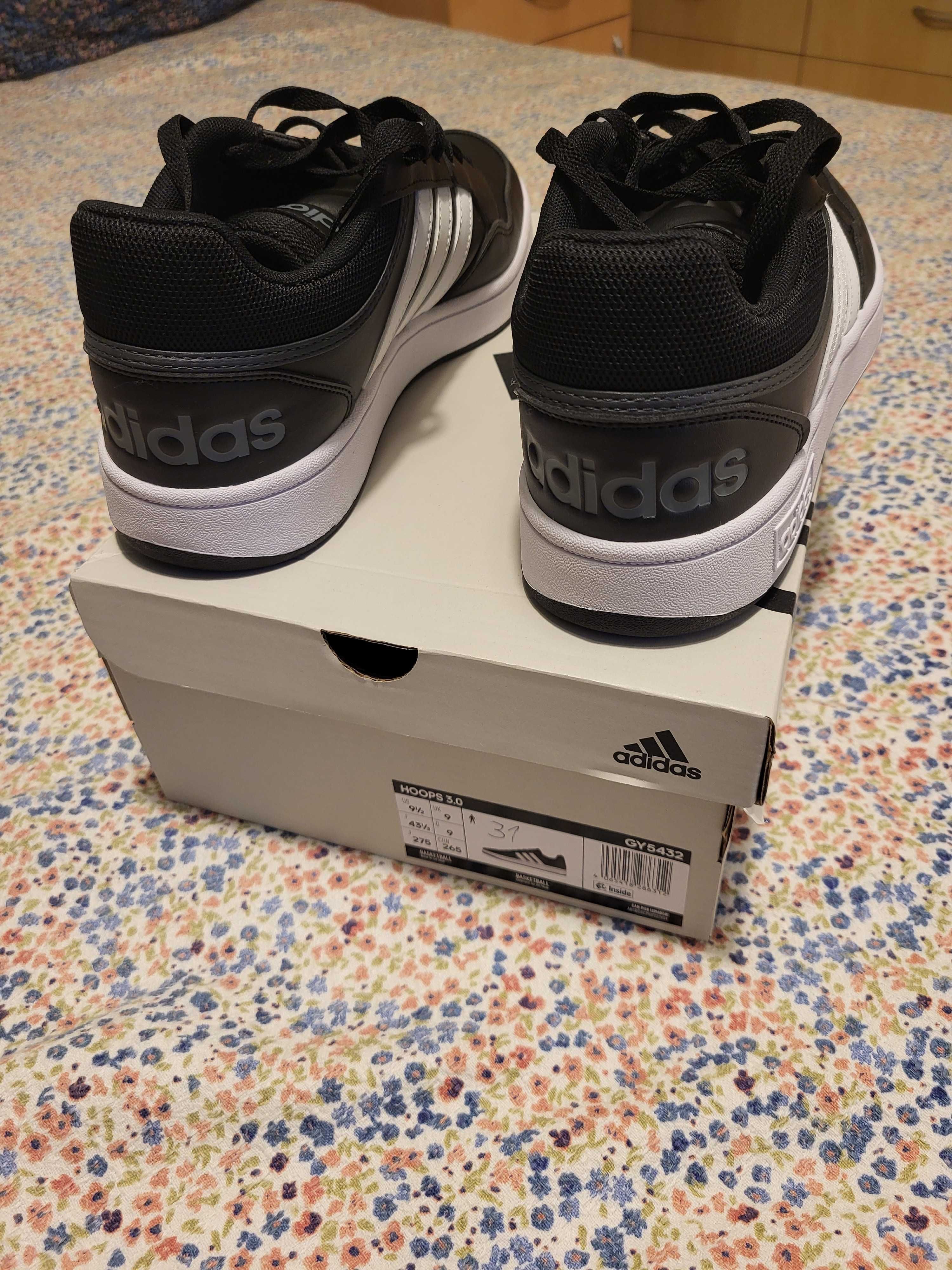 Adidas Обувки Hoops 3.0 Low Classic Vintage GY5432 Black/White