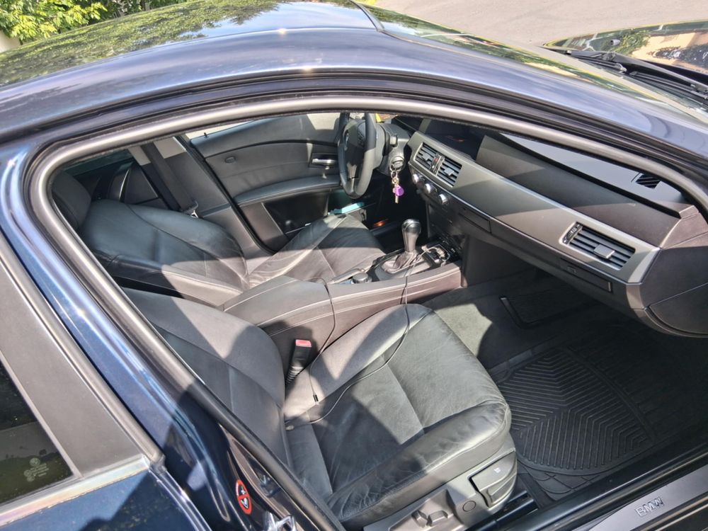 De vinzare bmw e 60