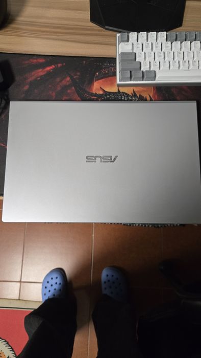Vand Laptop Asus M509