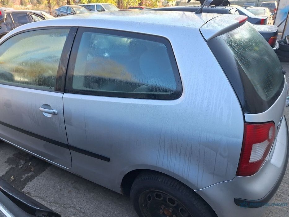 Aripa spate stanga VOLKSWAGEN POLO 9N_ 2001 - 2009
