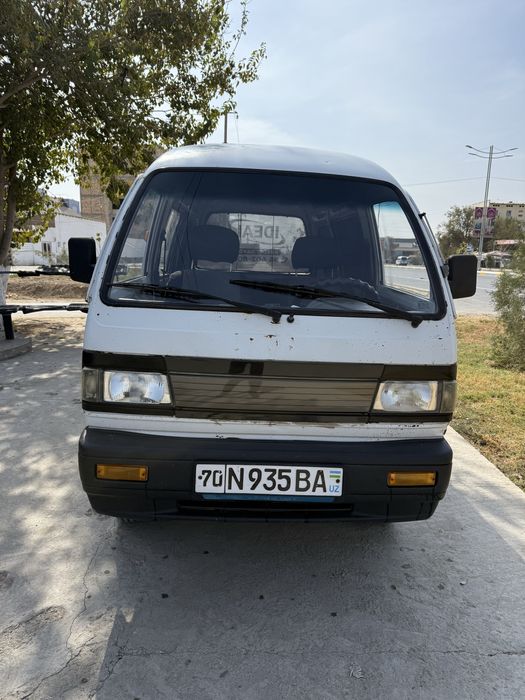 Damas 2005 33mln kami bor, gazbenzin holati yaxshi,