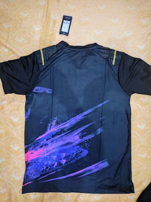 Set tenis de masa ( nou , eticheta) mărimea corecta L