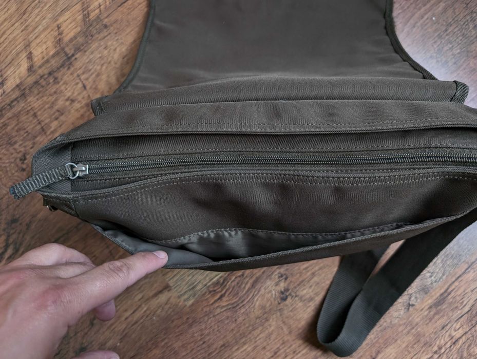 Чанта S.Oliver / Messenger Bag S.Oliver