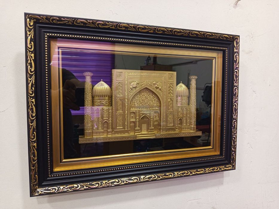 Sherdor kartinka sotiladi