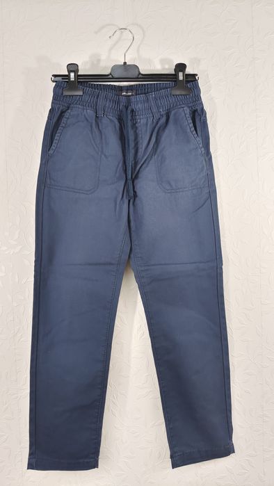 Pantaloni- in extenso- 8 ani