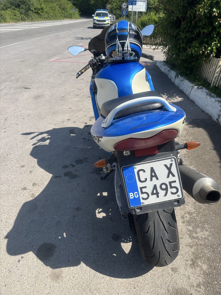 Honda cbr f4 1999г