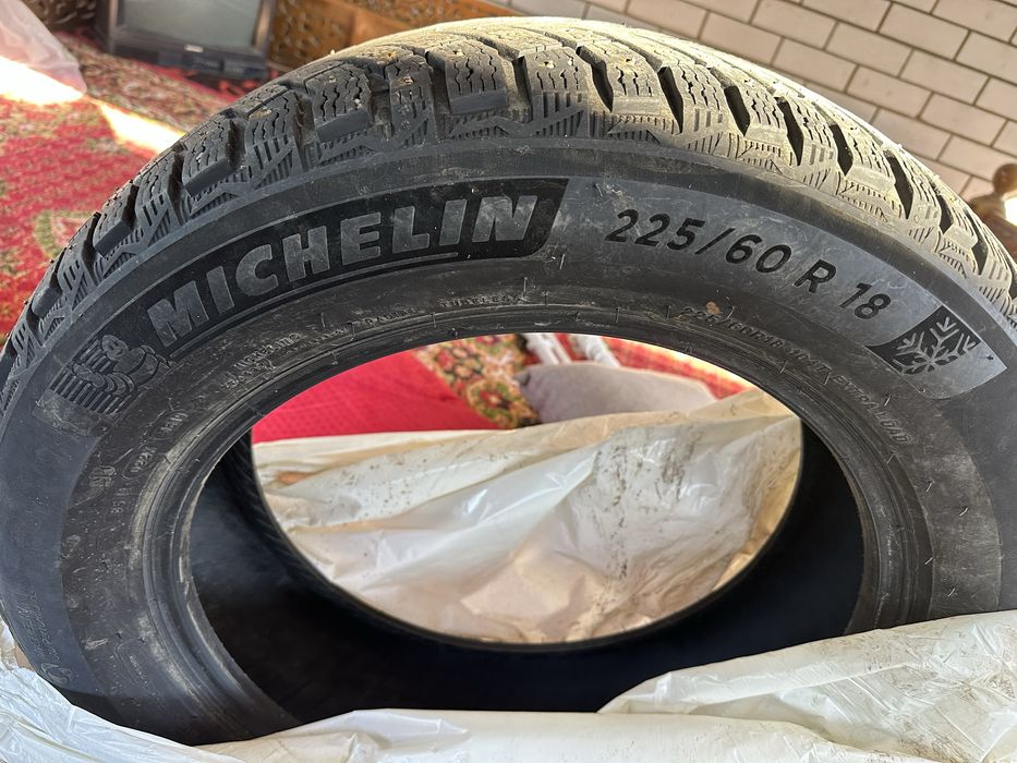 Продам Мишлен R18