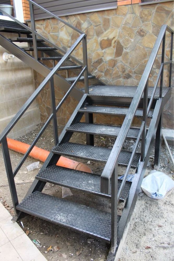 Металлические лестницы темир зина лофт хайтек