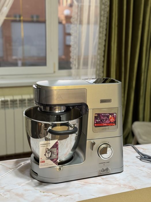 Кенвуд + насадки 750 тыс новый