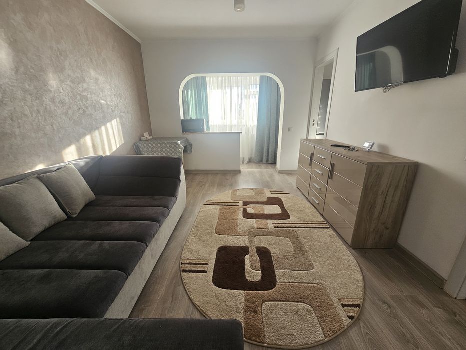 Închierez garsoniera zona Nord