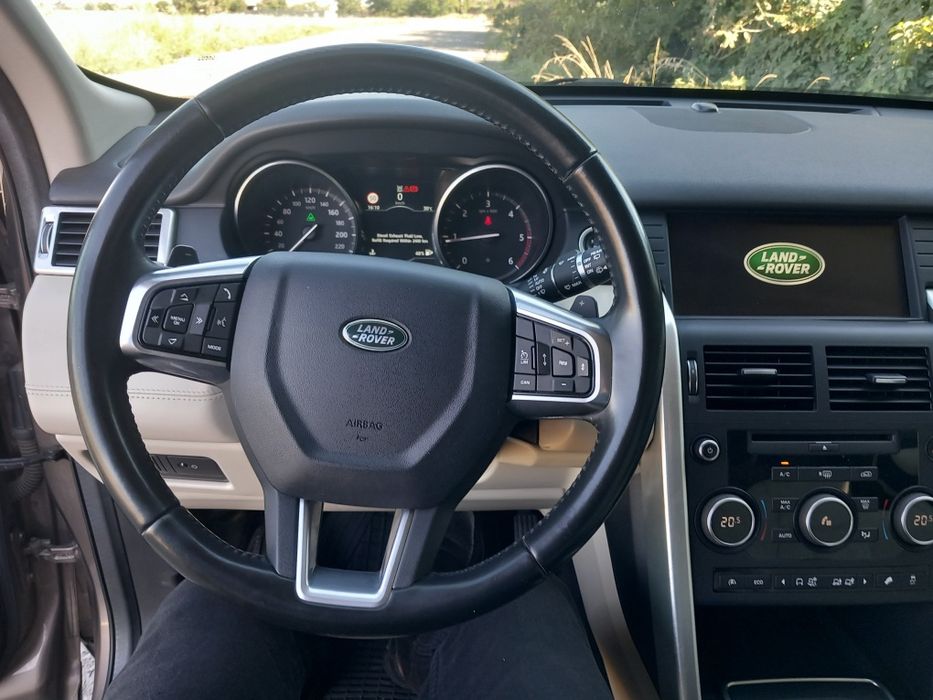Land Rover Discovery Sport , an 2017 , dotare Luxury , 76.800 km