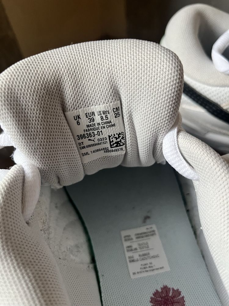 Нови оригинални маратонки Puma