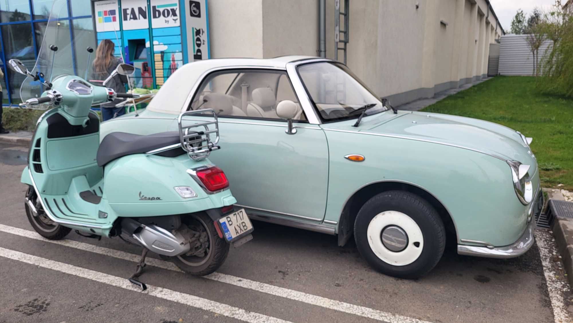 Nissan Figaro pentru evenimente - masina retro