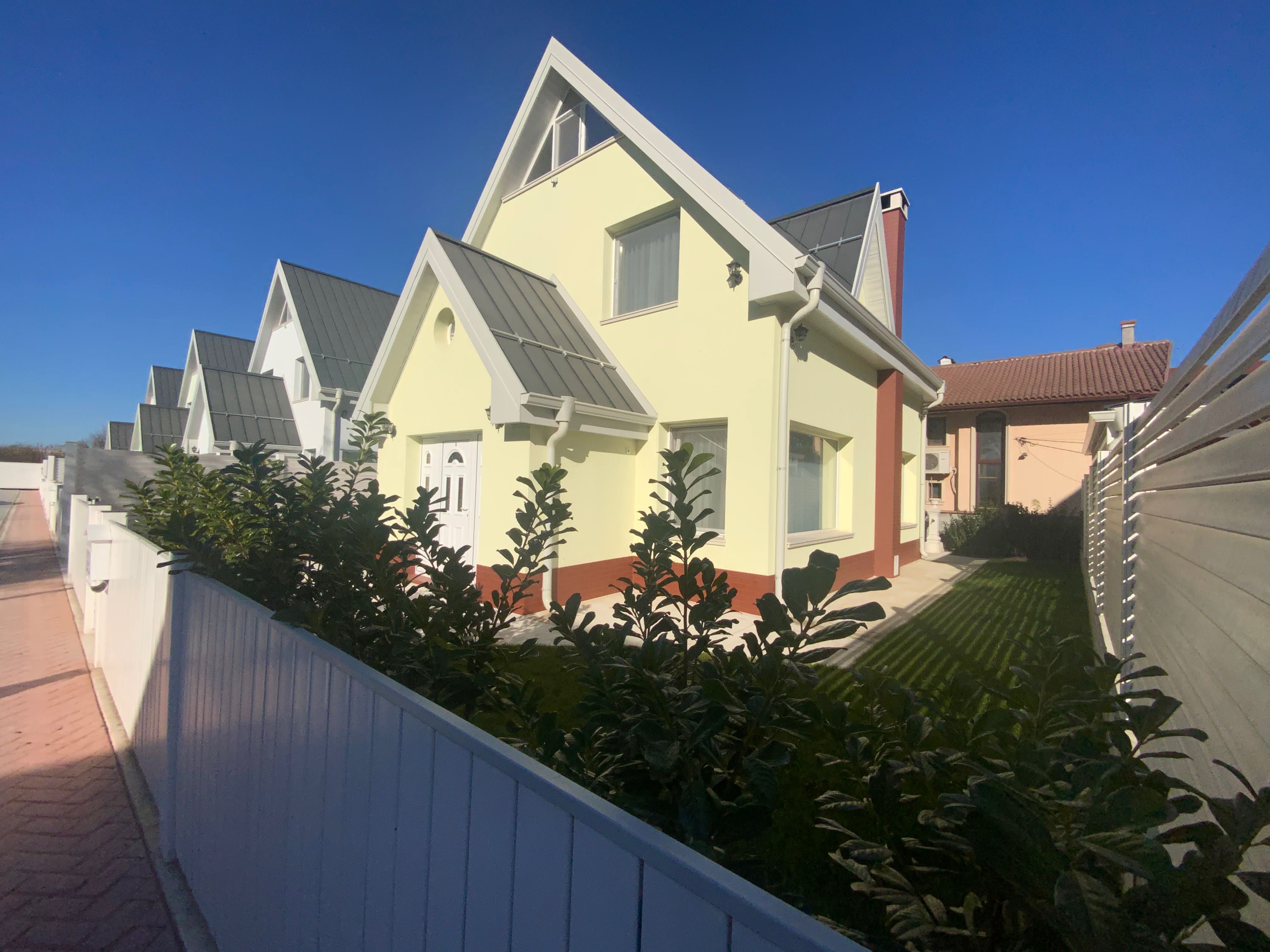 Ich vermiete ein Haus Dobrich Bulgaria Iam renting a house in Dobrich