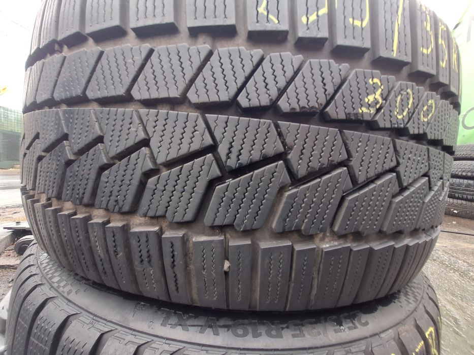 2 anvelope iarna 255/35r19 Continental Montaj Gratis