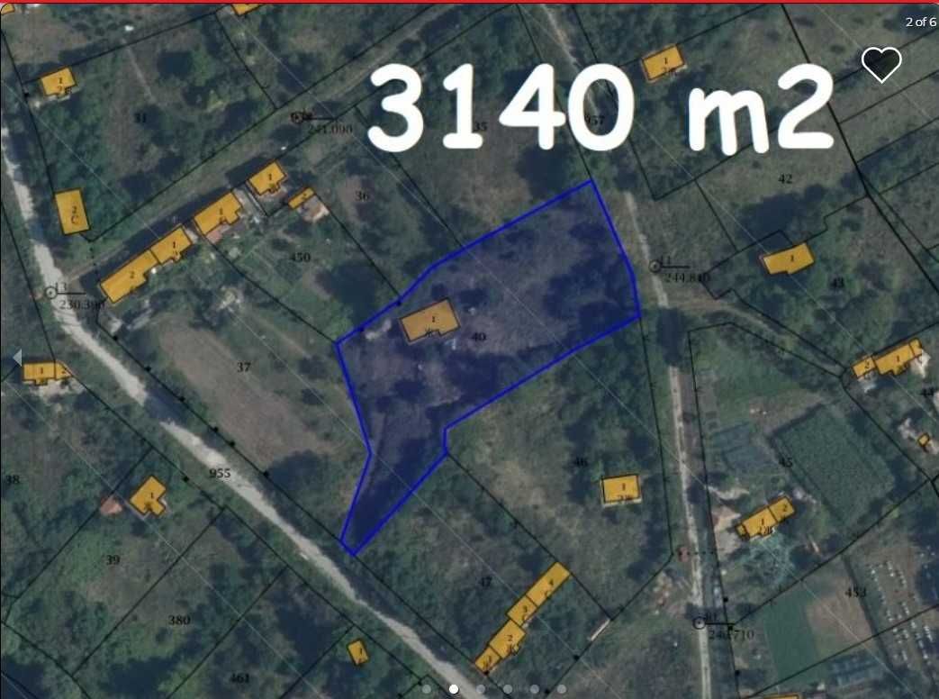 Продава стара къща с 3140 м2 двор в с. Войводино