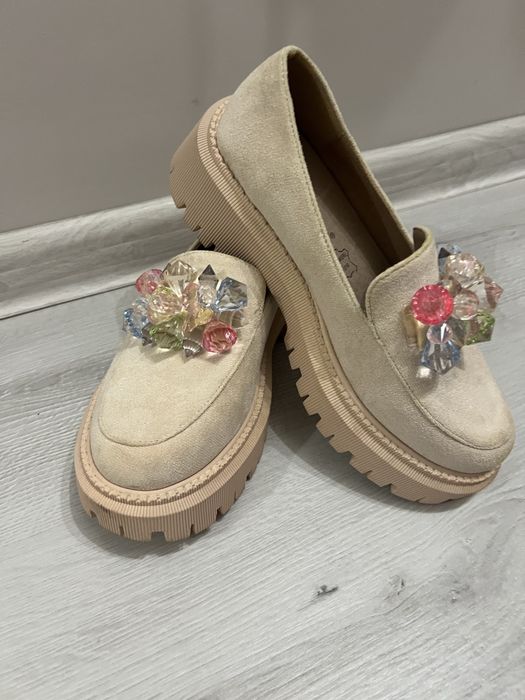 Официални обувки