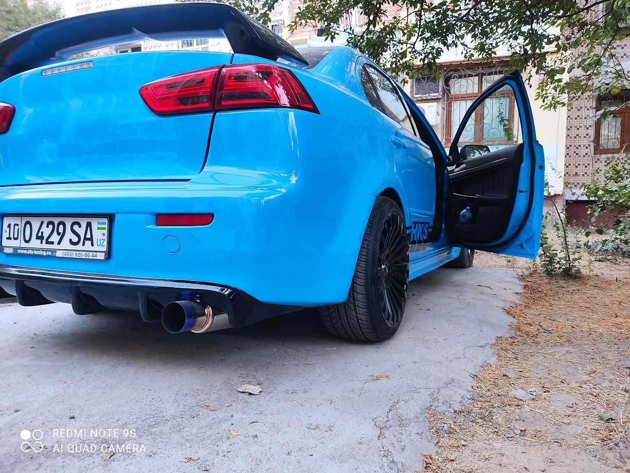 Mitsubishi Lancer X