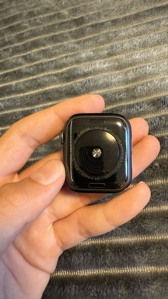 Apple watch se nike