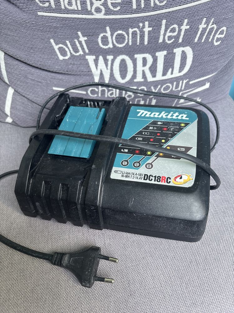 Зарядно Makita DC18RC и батерия 3 ah