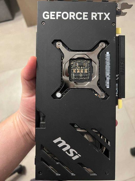 RTX 4070 Msi Ventus 2X 12G OC