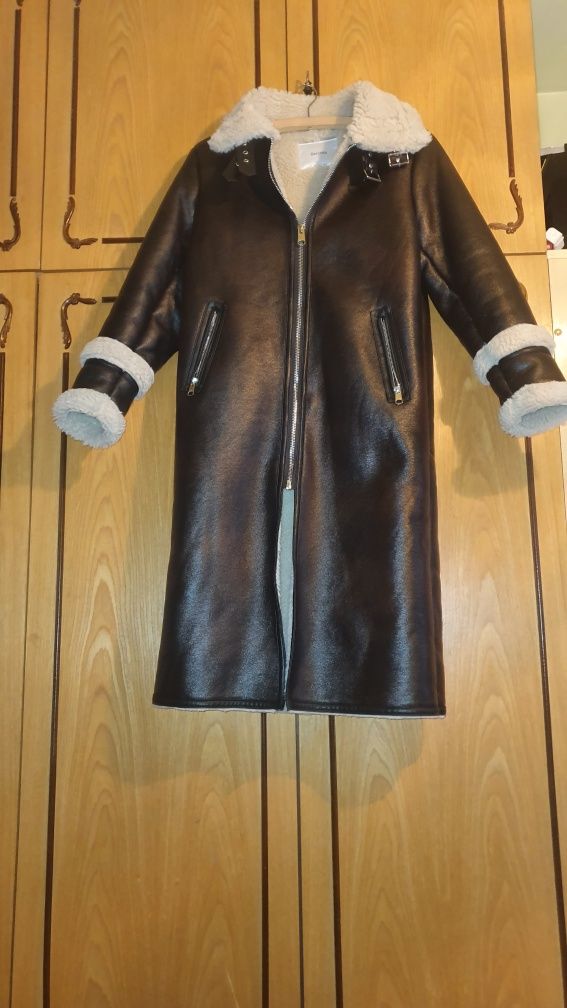 Дамско зимно палто Bershka