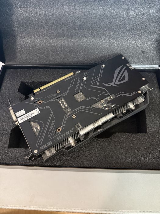 Placa video Asus 1050ti strix 4gb