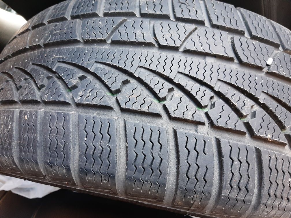 Зимни гуми Petlas Snow Master W651 215/50 R17