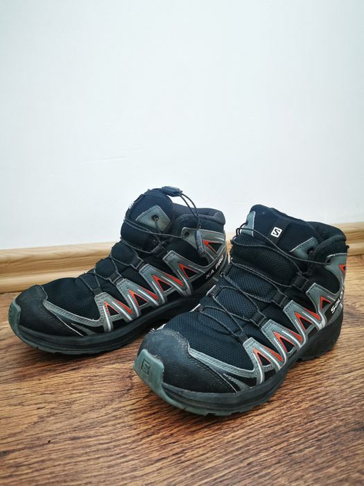 Обувки за планина Salomon XA Pro