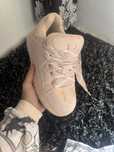 adidasi bershka roz