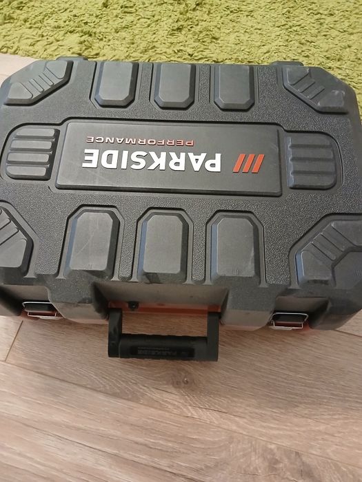 Акумулаторна ъглошлайф Parkside Performance