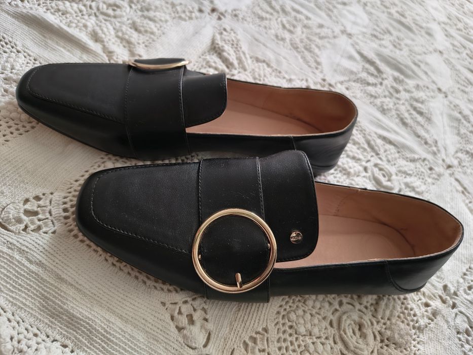 Нови обувки Oltre 39 номер