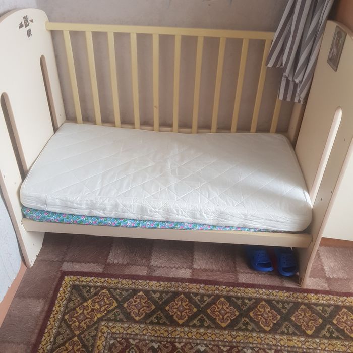 Продам детскую кровать