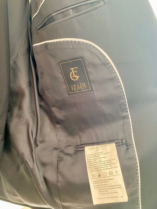 Sacou și pantaloni