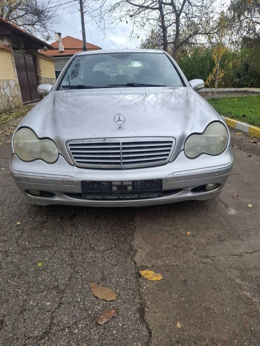 Mercedes C200 нов внос