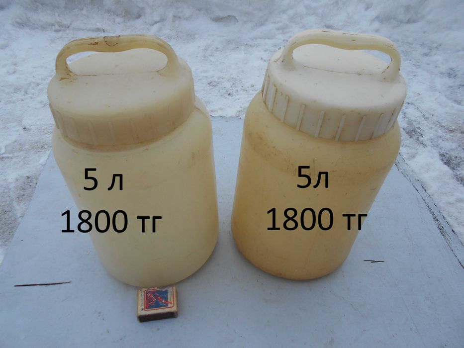 Канистры, емкости для воды и прочего.